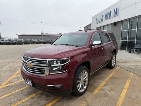 Used 2019 Chevrolet Tahoe Premier w/ Premier Plus Edition AWD/4WD image 3