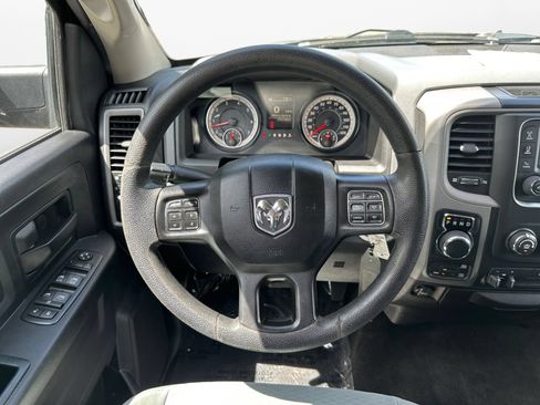 Used 2016 RAM 1500 Express AWD/4WD image 12