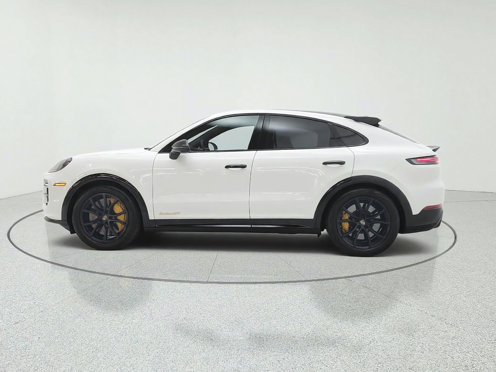 Used 2024 Porsche Cayenne Turbo GT AWD/4WD image 8