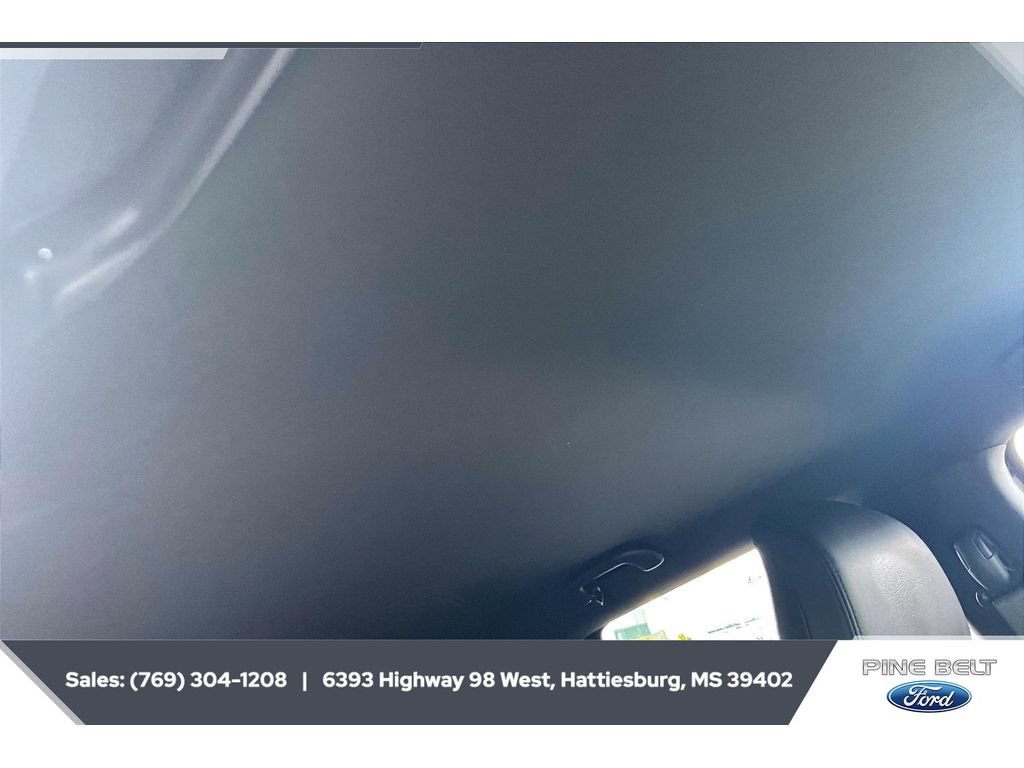 Used 2024 Jeep Compass Trailhawk AWD/4WD image 17