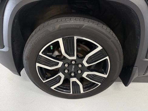 Used 2019 GMC Acadia SLT w/ Black Edition AWD/4WD image 37