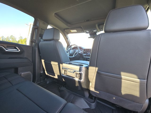 Used 2026 Chevrolet Silverado 1500 High Country w/ High Country Premium Package AWD/4WD image 18