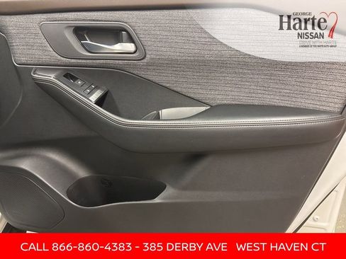 Certified 2023 Nissan Rogue SV image 36