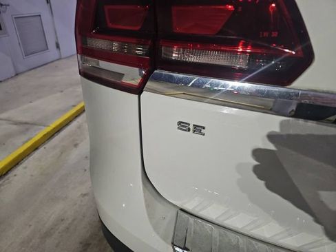 Used 2019 Volkswagen Atlas SE FWD image 10