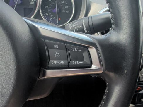 Used 2021 MAZDA MX-5 Miata RF Grand Touring RWD image 25