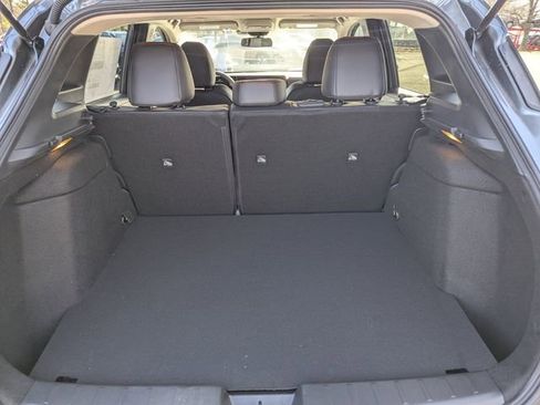 New 2026 Nissan Kicks SR w/ Cold Weather Package image 6