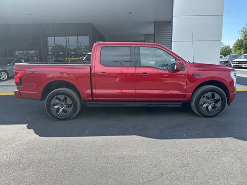 Used 2025 Ford F150 Lightning Lariat AWD/4WD image 2