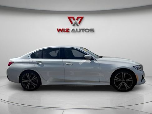 Used 2020 BMW 330i xDrive Sedan w/ Premium Package AWD/4WD image 5