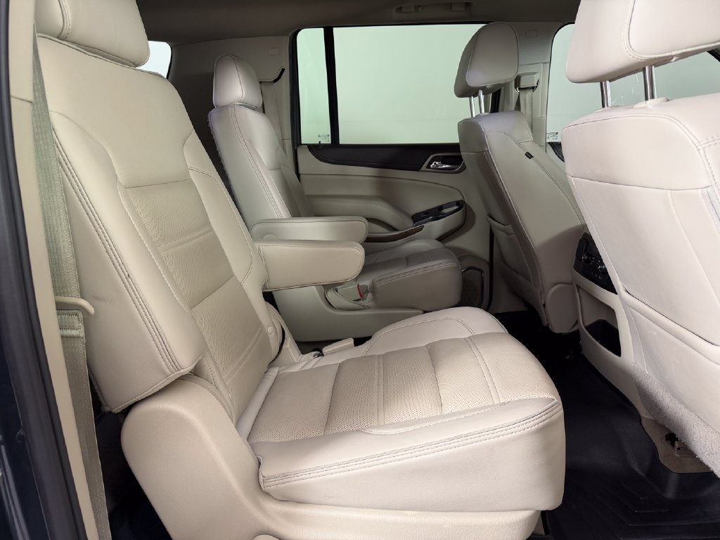 Used 2019 GMC Yukon XL Denali w/ Denali Ultimate Package AWD/4WD image 25