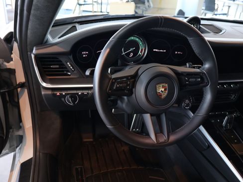 Used 2025 Porsche 911 Turbo S AWD/4WD image 20