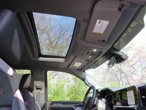 New 2025 Chevrolet Silverado 1500 RST AWD/4WD image 5
