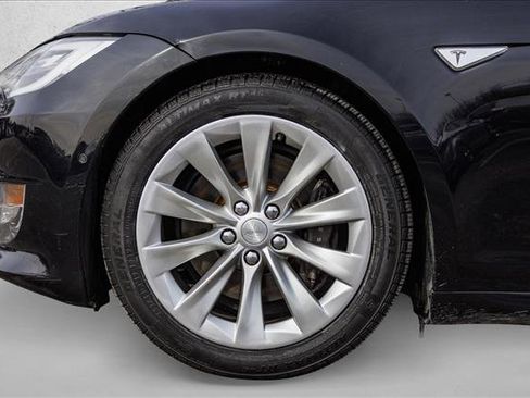 Used 2016 Tesla Model S 70D AWD/4WD image 9