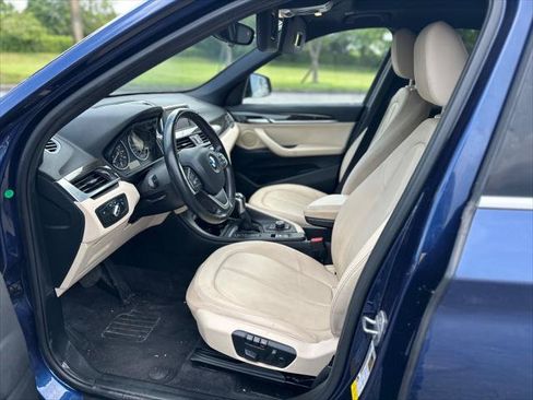 Used 2018 BMW X1 sDrive28i FWD image 12
