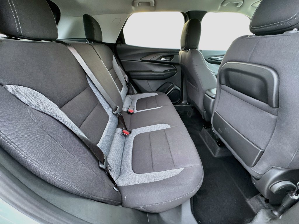 Used 2026 Chevrolet TrailBlazer LT FWD image 30