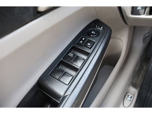 Used 2012 Honda Accord LX image 24