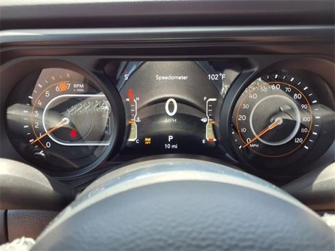 New 2025 Jeep Wrangler Unlimited Sahara image 11