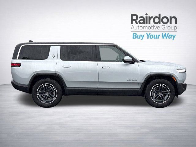 Used 2025 Rivian R1S Adventure Dual AWD/4WD image 8