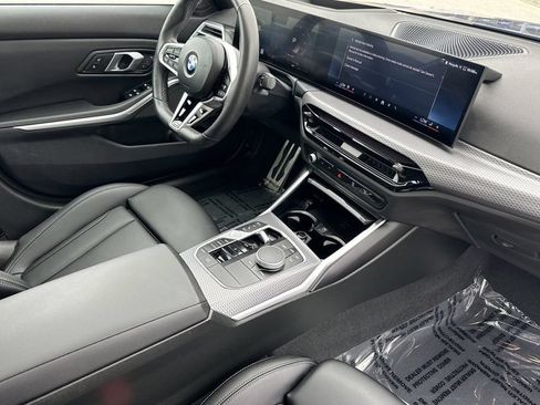 Used 2025 BMW M340i RWD image 16