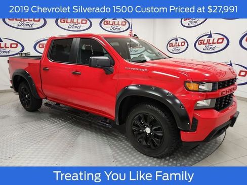 Used 2019 Chevrolet Silverado 1500 Custom w/ Custom Value Package image 1