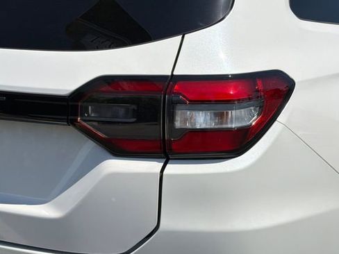 Certified 2025 Honda Pilot EX-L image 36