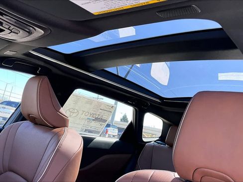 New 2026 Toyota Crown Signia Limited image 18