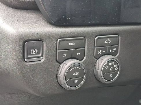 Certified 2026 Chevrolet Silverado 1500 RST w/ RST Select Package AWD/4WD image 25