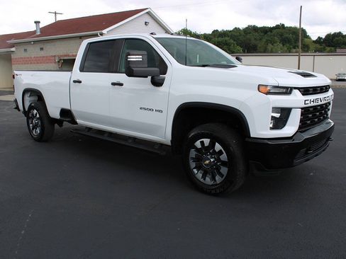 Used 2021 Chevrolet Silverado 2500 Custom w/ Custom Value Package AWD/4WD image 7