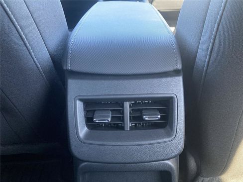 New 2026 Chevrolet Equinox EV LT w/ Comfort Package AWD/4WD image 26