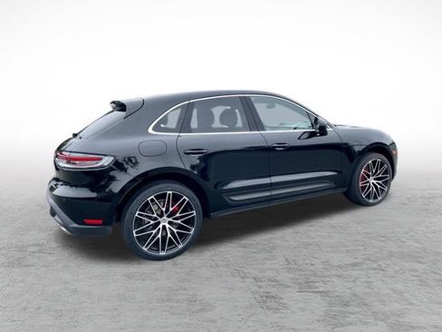 Used 2023 Porsche Macan S w/ Premium Package Plus image 7
