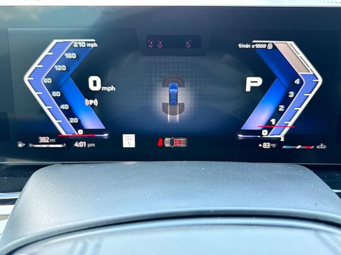 New 2026 BMW ALPINA XB7 AWD/4WD image 44