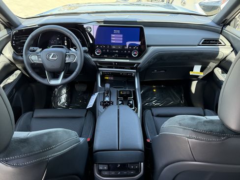 New 2026 Lexus TX 550h AWD Plug-In Hybrid w/ Technology Package image 27