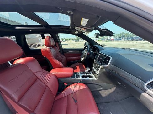 Used 2018 Jeep Grand Cherokee Trackhawk AWD/4WD image 15