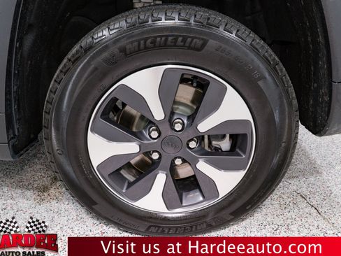 Used 2023 Jeep Grand Cherokee 4WD 4xe image 10