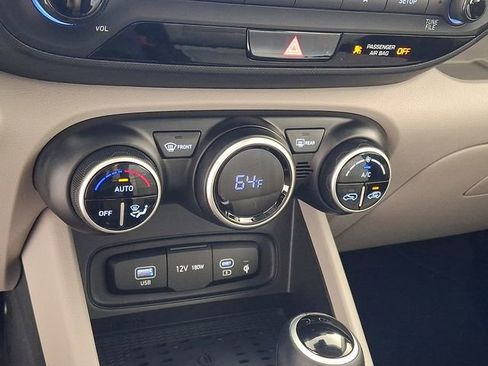 New 2026 Hyundai Venue SEL FWD image 16