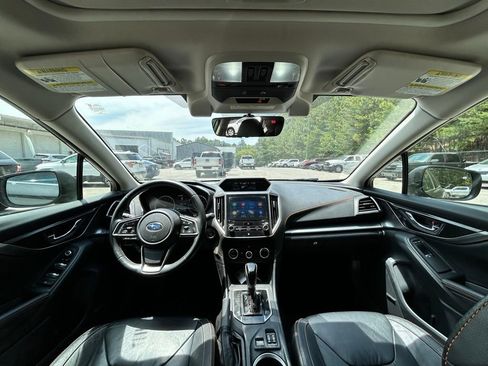 Used 2019 Subaru Crosstrek 2.0i Limited w/ Moonroof Package w/Navigation AWD/4WD image 8