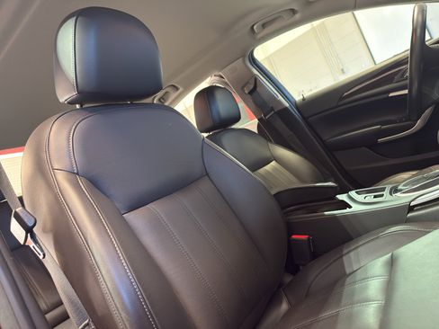 Used 2016 Buick Regal Premium FWD image 21