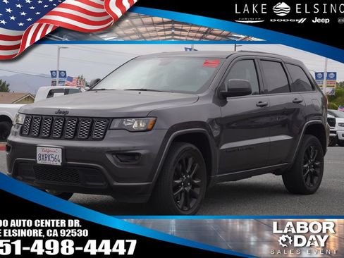 Certified 2021 Jeep Grand Cherokee Laredo X AWD/4WD image 1