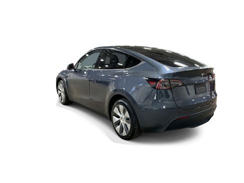 Certified 2023 Tesla Model Y AWD image 3