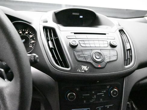 Used 2017 Ford Escape SE FWD image 15