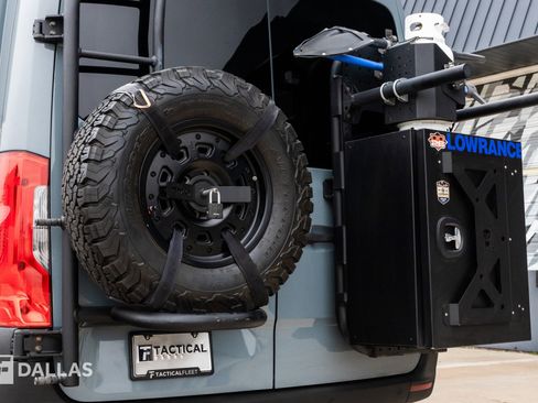 Used 2022 Mercedes-Benz Sprinter 2500 image 14