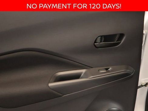 New 2025 Nissan Kicks Play S image 21