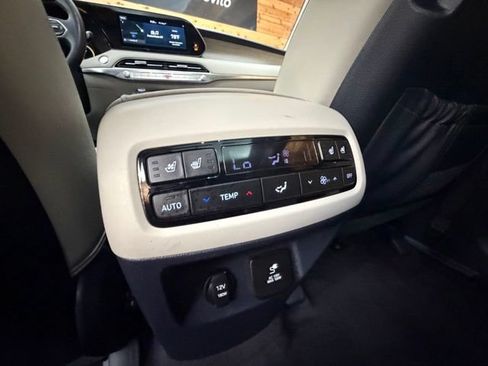 Used 2021 Hyundai Palisade Limited w/ Cargo Package AWD/4WD image 32