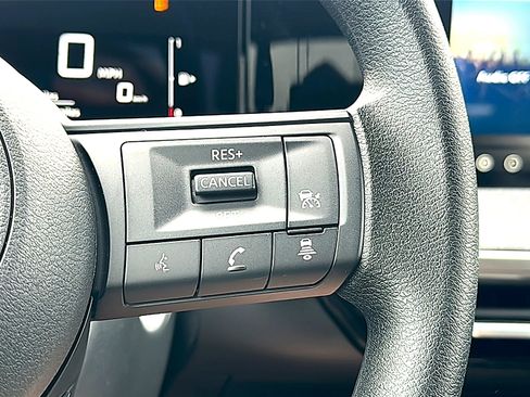 New 2026 Nissan Kicks SV image 18