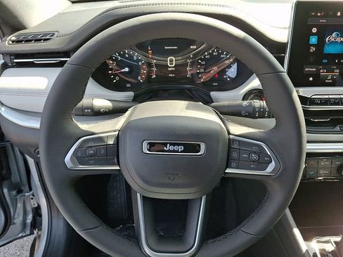 New 2026 Jeep Compass Limited image 13