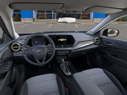 New 2026 Chevrolet Trax LT FWD image 15