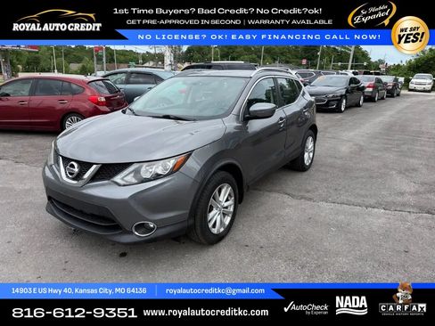 Used 2017 Nissan Rogue Sport SV w/ SV All-Weather Package AWD/4WD image 3