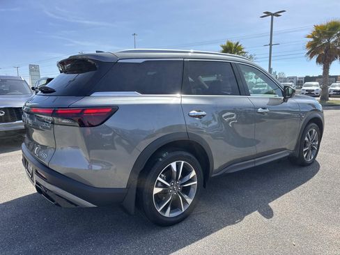 Certified 2025 INFINITI QX60 Luxe image 6