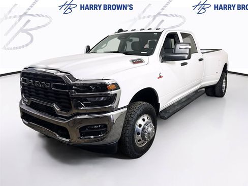 Used 2026 RAM 3500 Tradesman AWD/4WD image 1