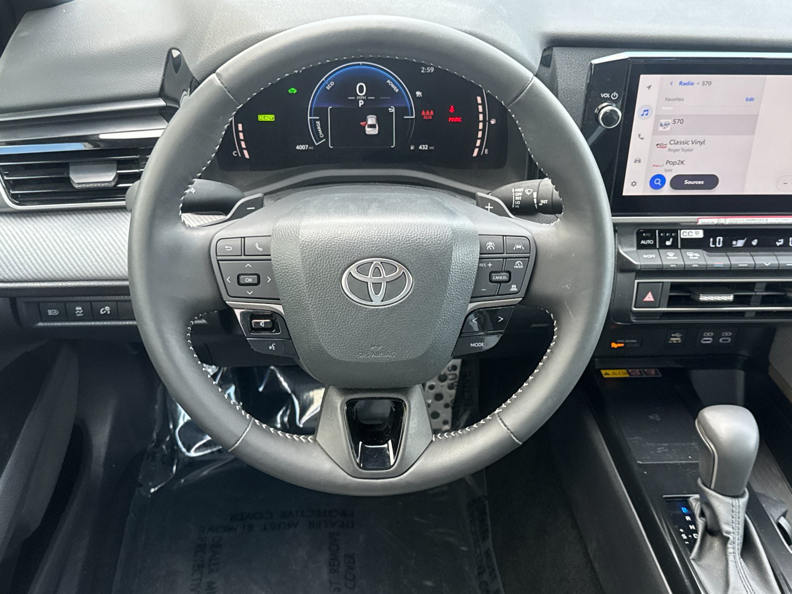 Used 2026 Toyota Camry SE w/ Multimedia Upgrade Package FWD image 14
