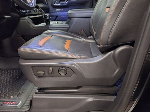 Used 2023 GMC Sierra 1500 AT4 w/ AT4 Preferred Package image 32